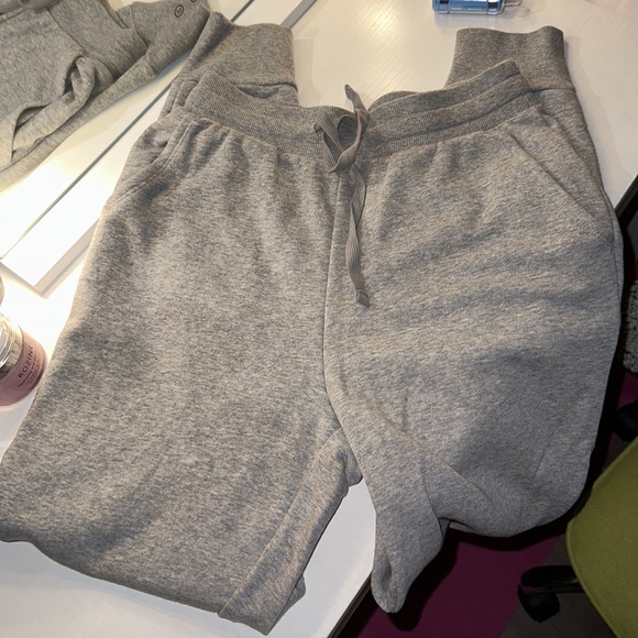 Sweat pants - Picture 3 of 3